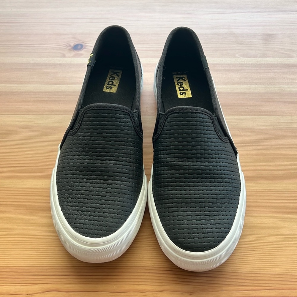 COPY - Keds Slip On Leather Shoes Black Size 6